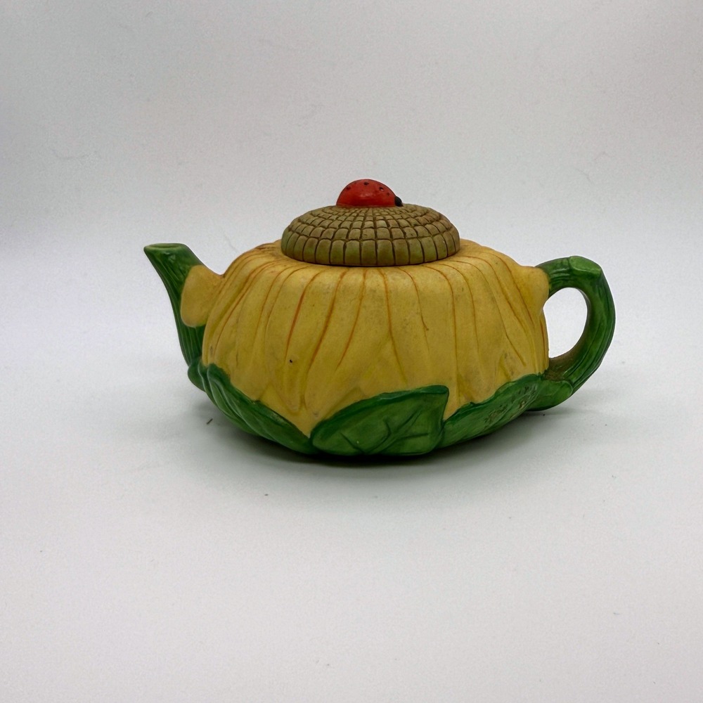 Avon Sunflower Teapot Decorative 1995 Yellow Good Ladybug Floral Ceramic Decor